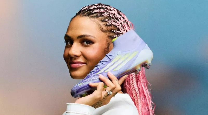 Les crampons 100% féminins : une vraie révolution ?