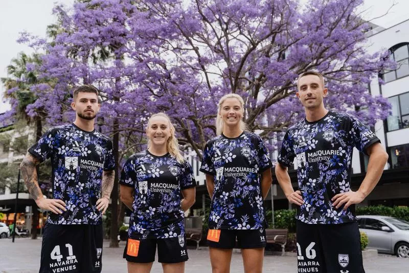 Le Sydney FC dévoile un maillot third à fleurs en hommage aux jardins de la ville