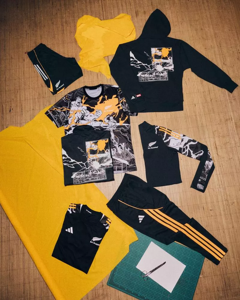 Le Real Madrid dégaine un maillot en collab' avec Marvel et les All Blacks