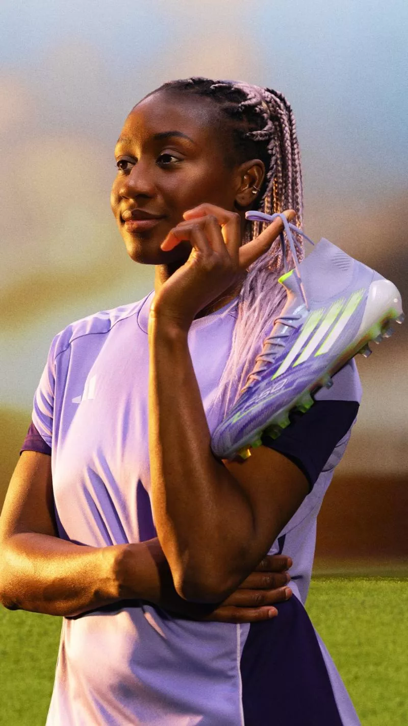 Les crampons 100% féminins : une vraie révolution ?