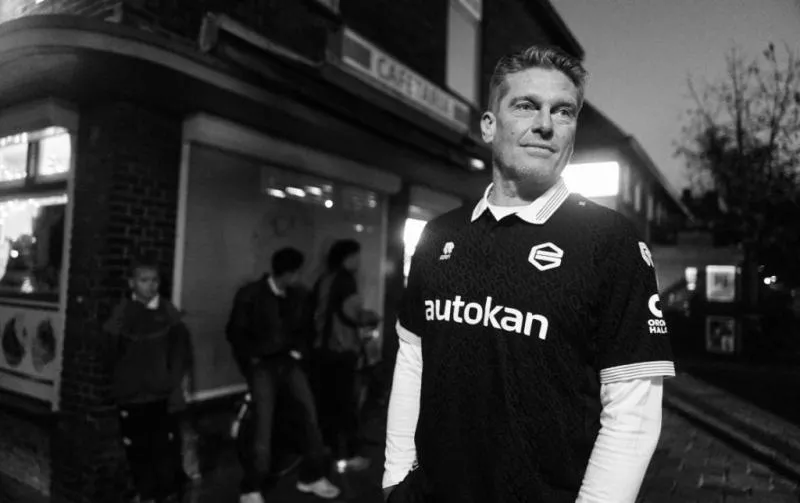 Le FC Groningen dégaine un maillot en hommage à son ancien stade