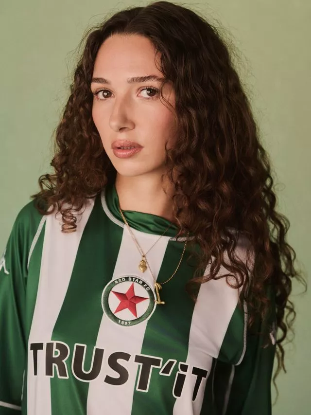 Le Red Star sort un maillot Kappa Kombat