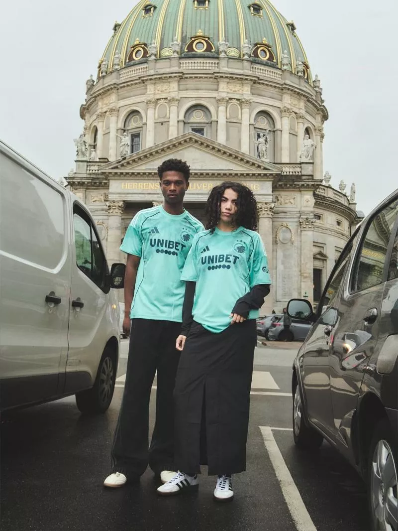 Le FC Copenhague rend hommage à sa ville avec un nouveau maillot third
