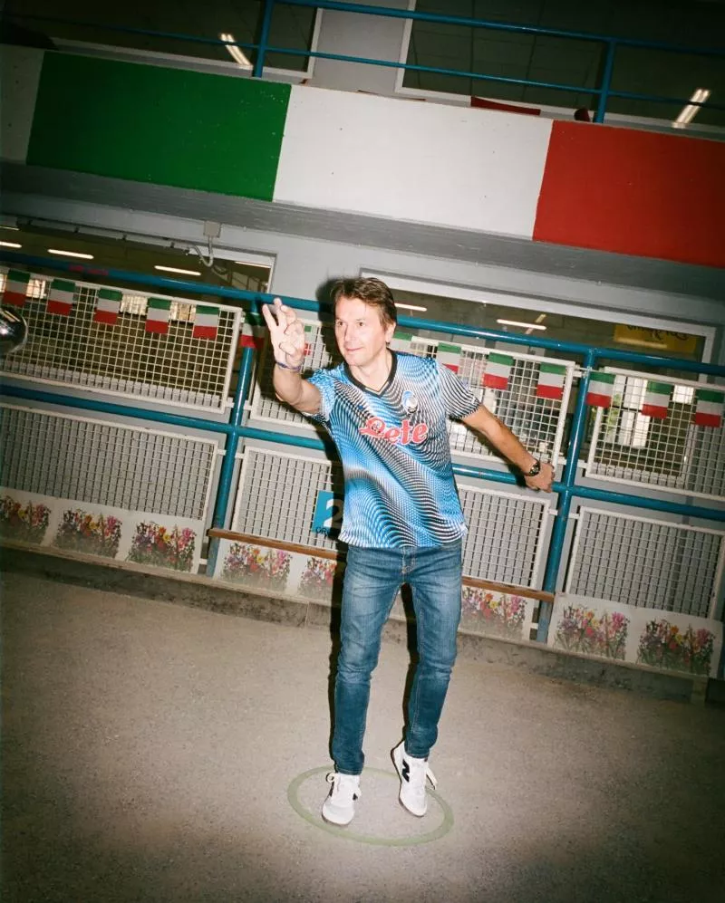 L’Atalanta et New Balance dévoilent un maillot de Noël complètement fou