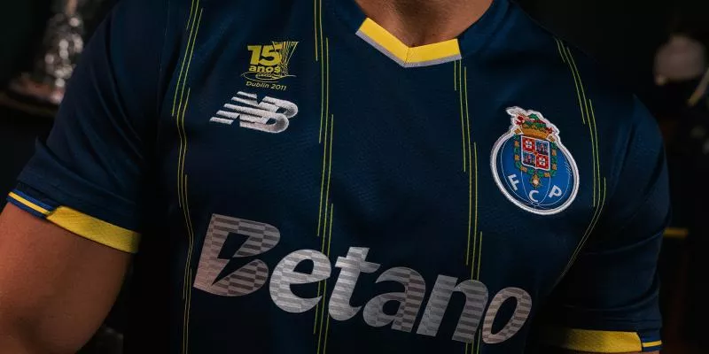 Le FC Porto dévoile un maillot fourth en hommage à leur Europa League de 2011