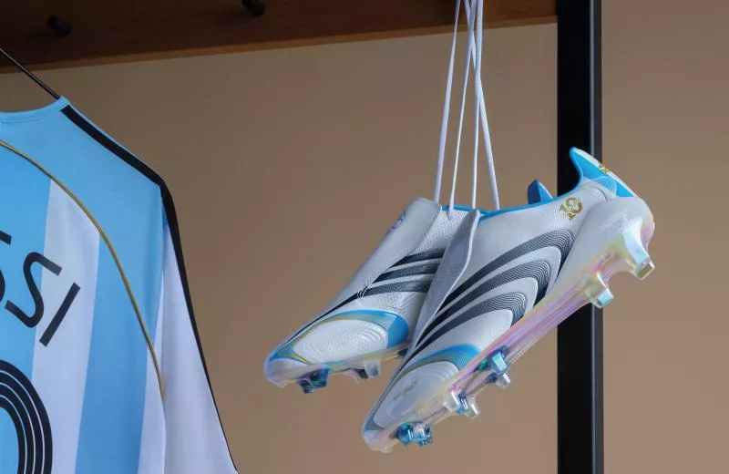 adidas dévoile une réédition de la F50 TUNiT de Messi en 2006