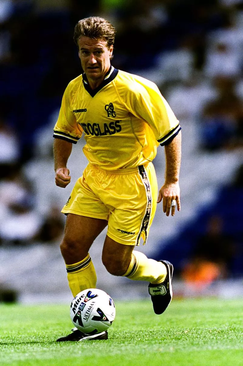 Chelsea dévoile une collection rétro inspirée de sa saison 1999