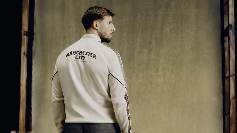 Manchester City célèbre le Nouvel An chinois avec un maillot très original