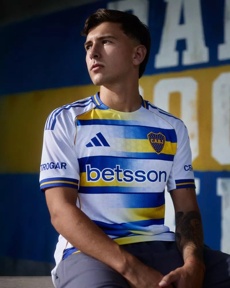 Boca Juniors et River Plate dévoilent de nouveaux maillots third