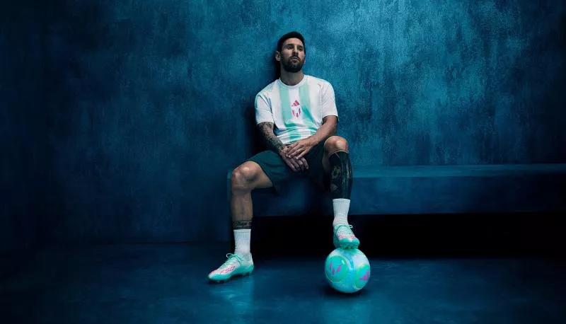 Lionel Messi reçoit une nouvelle F50 aux couleurs de Miami Beach