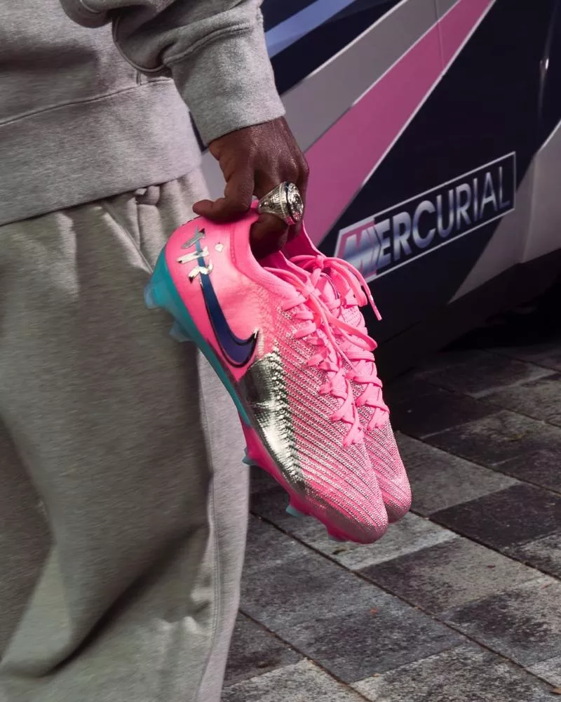 Nike dévoile la nouvelle paire signature de Vinícius Jr.