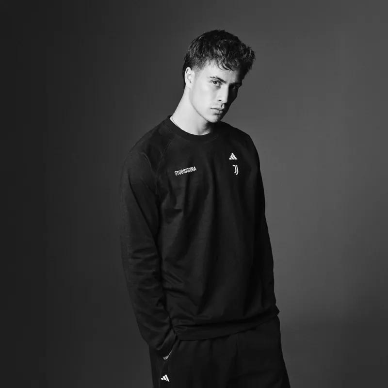 Juventus revisite ses rayures avec un quatrième maillot audacieux