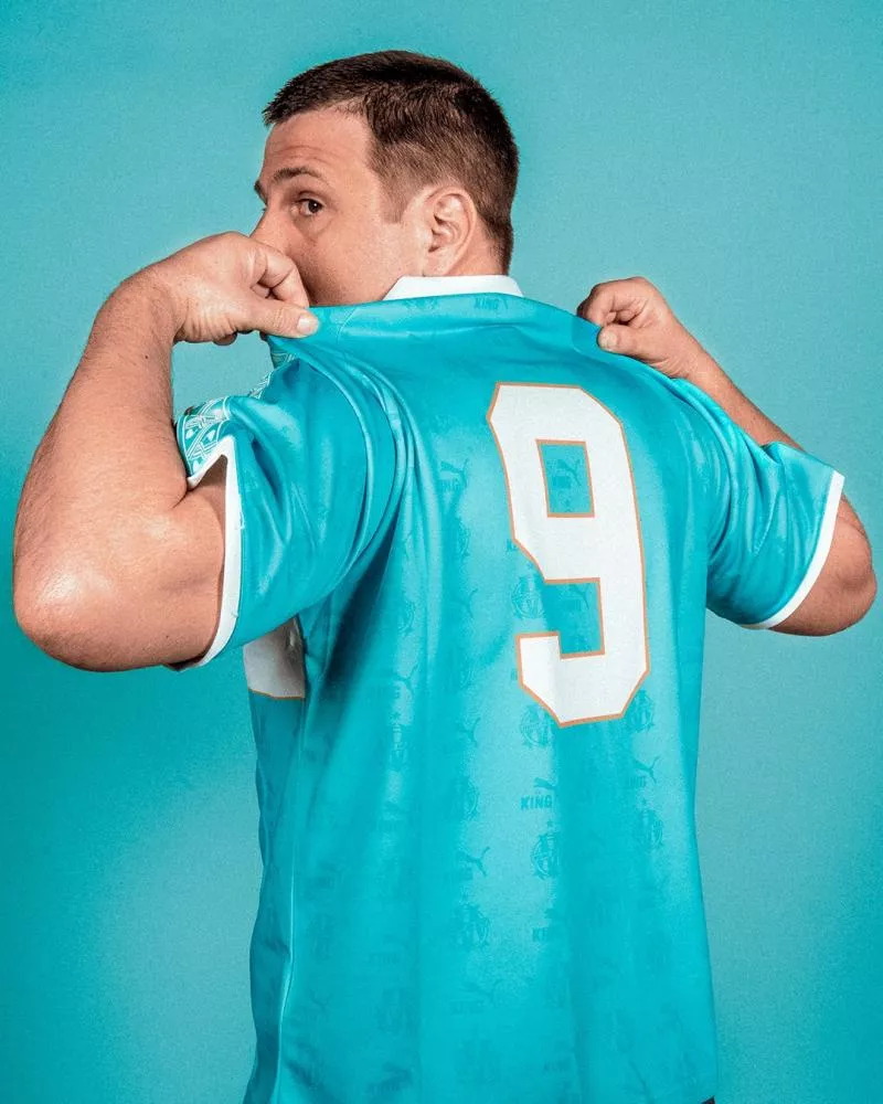 L'Olympique de Marseille dévoile deux superbes maillots vintage avec PUMA King