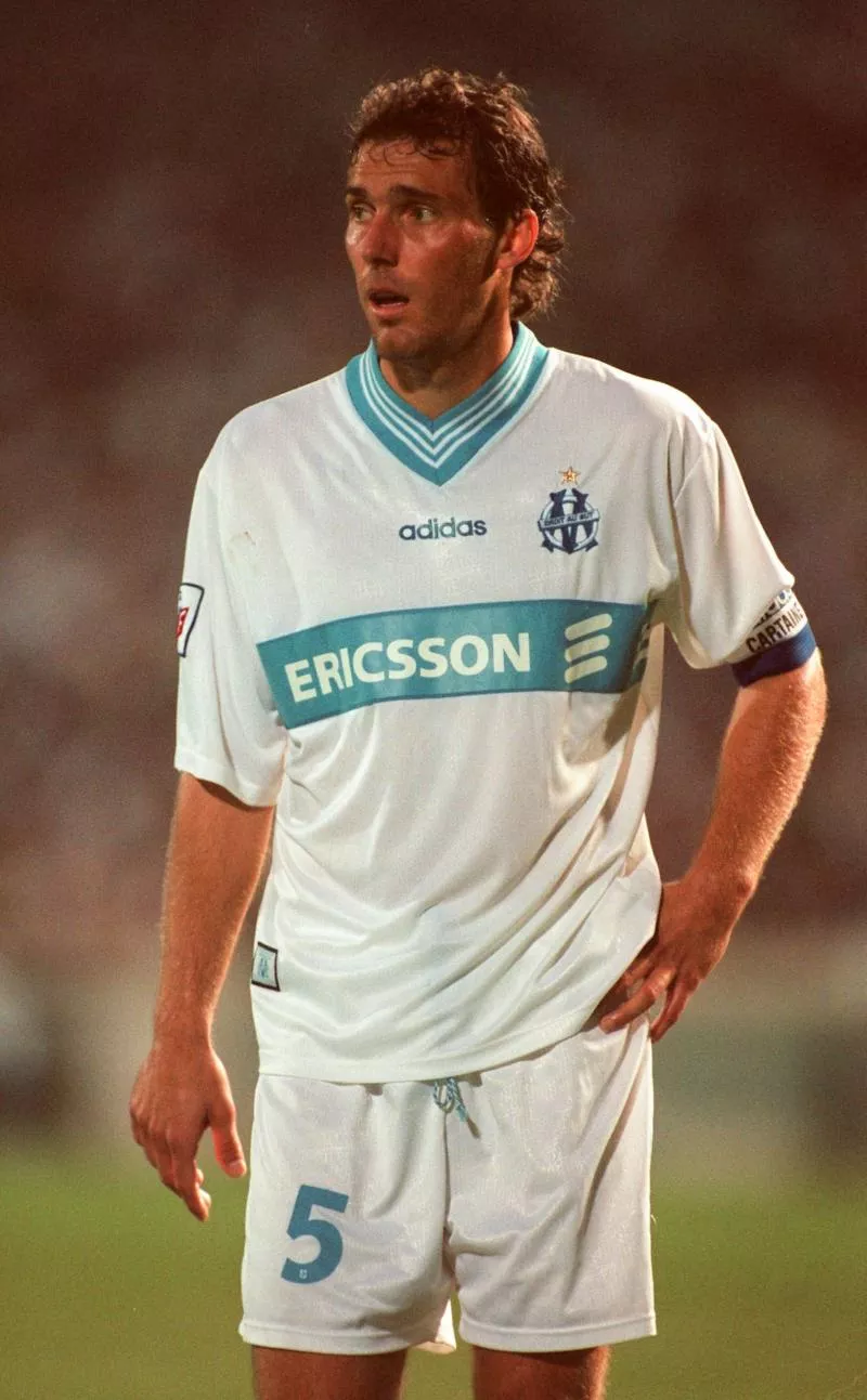 L'Olympique de Marseille dévoile deux superbes maillots vintage avec PUMA King