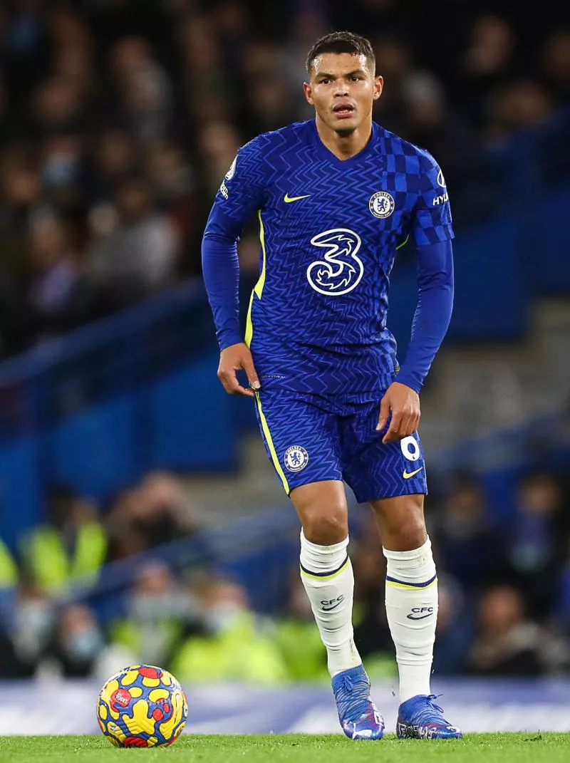 London, England, 16th December 2021. Thiago Silva of Chelsea during the Premier League match at Stamford Bridge, London. Picture credit should read: Paul Terry / Sportimage - Photo by Icon sport   - Photo by Icon Sport