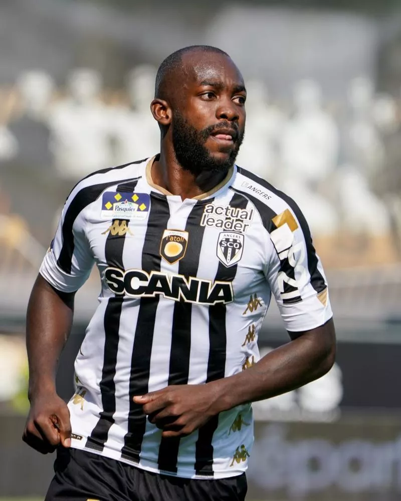 Les clubs français et les sponsors automobiles, une longue histoire d'amour