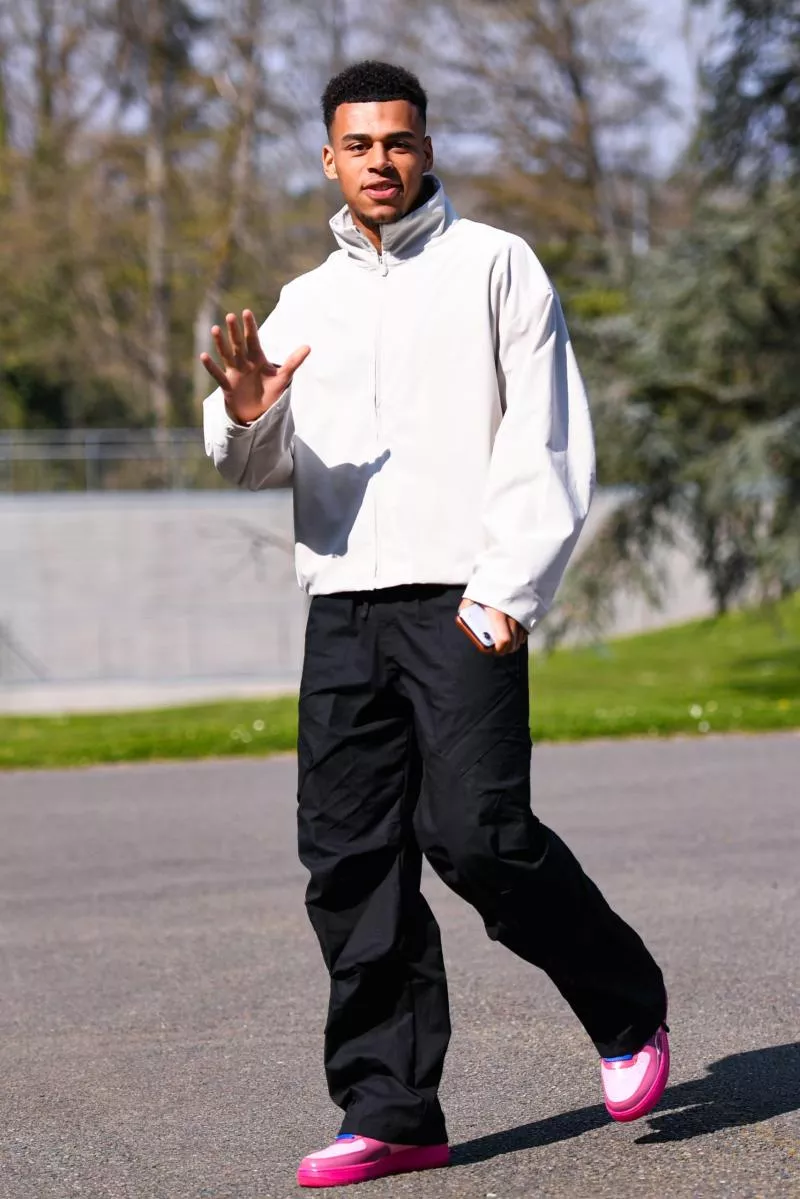 Photos : la dégaine des Bleus pour leur retour à Clairefontaine