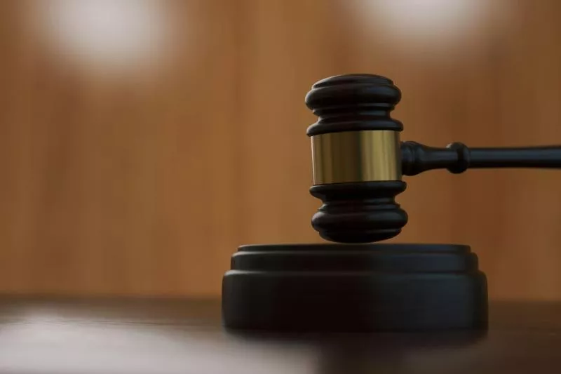 Six mois de prison avec sursis pour un maillot au flocage nazi