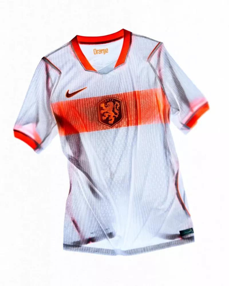 Brésil, Angleterre, Pays-Bas... Nike présente ses nouveaux maillots pour la Coupe du monde 2026