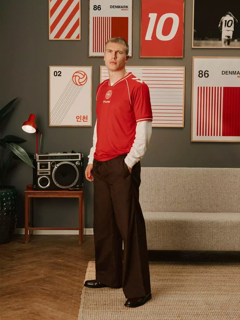 Le nouveau maillot domicile du Danemark est une pépite