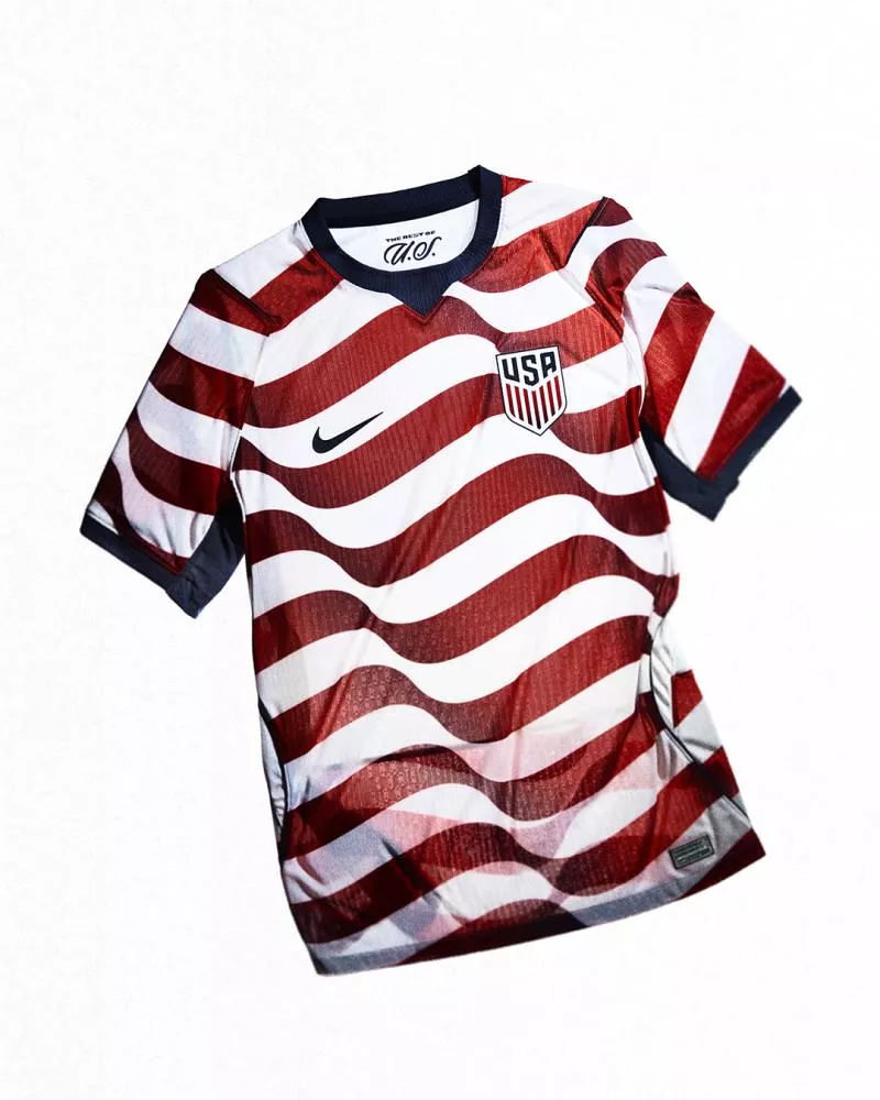 Les États-Unis présentent leurs nouveaux maillots pour la Coupe du monde 2026