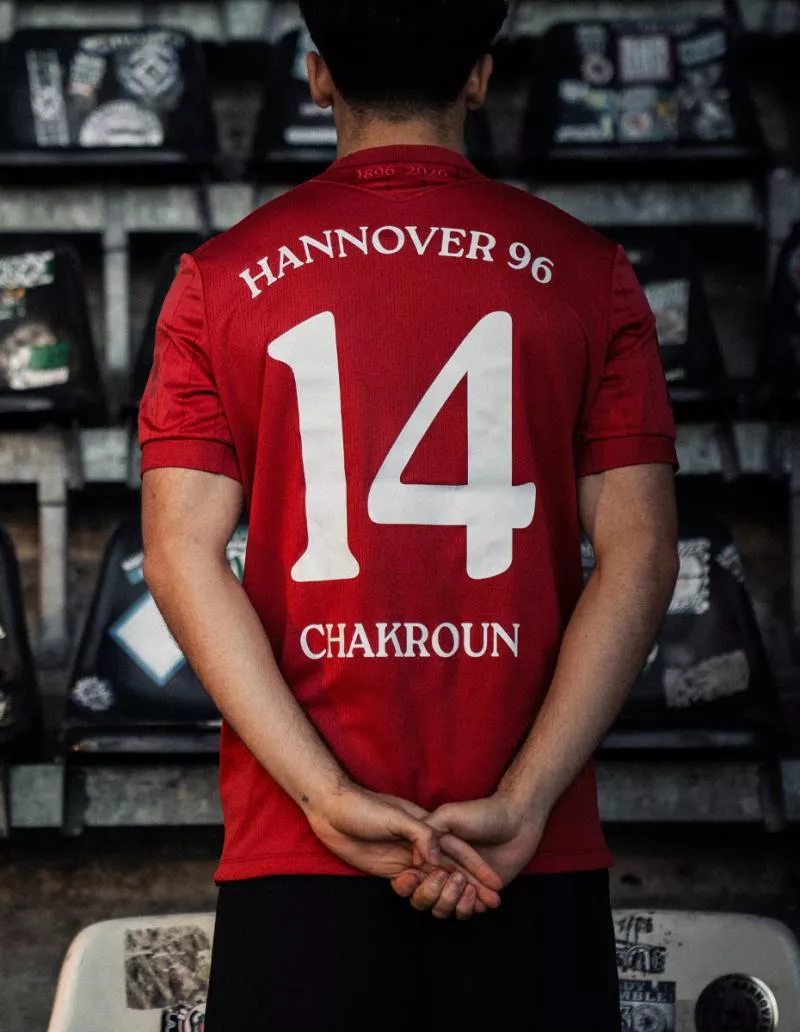 Hanovre célèbre ses 130 ans avec un joli maillot anniversaire