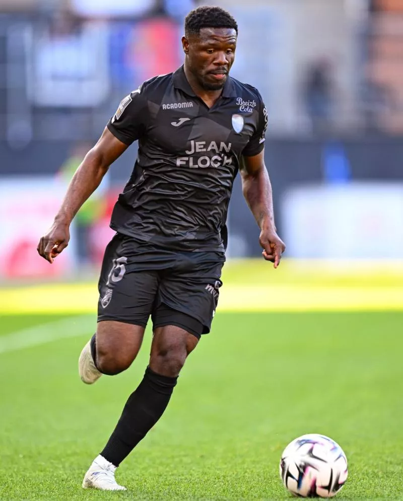 Tosin AIYEGUN of FC Lorient   during the Ligue 1 McDonald's match between Lorient and Paris at Stade du Moustoir on April 5, 2026 in Lorient, France. (Photo by Anthony Bibard/Icon Sport)   - Photo by Icon Sport