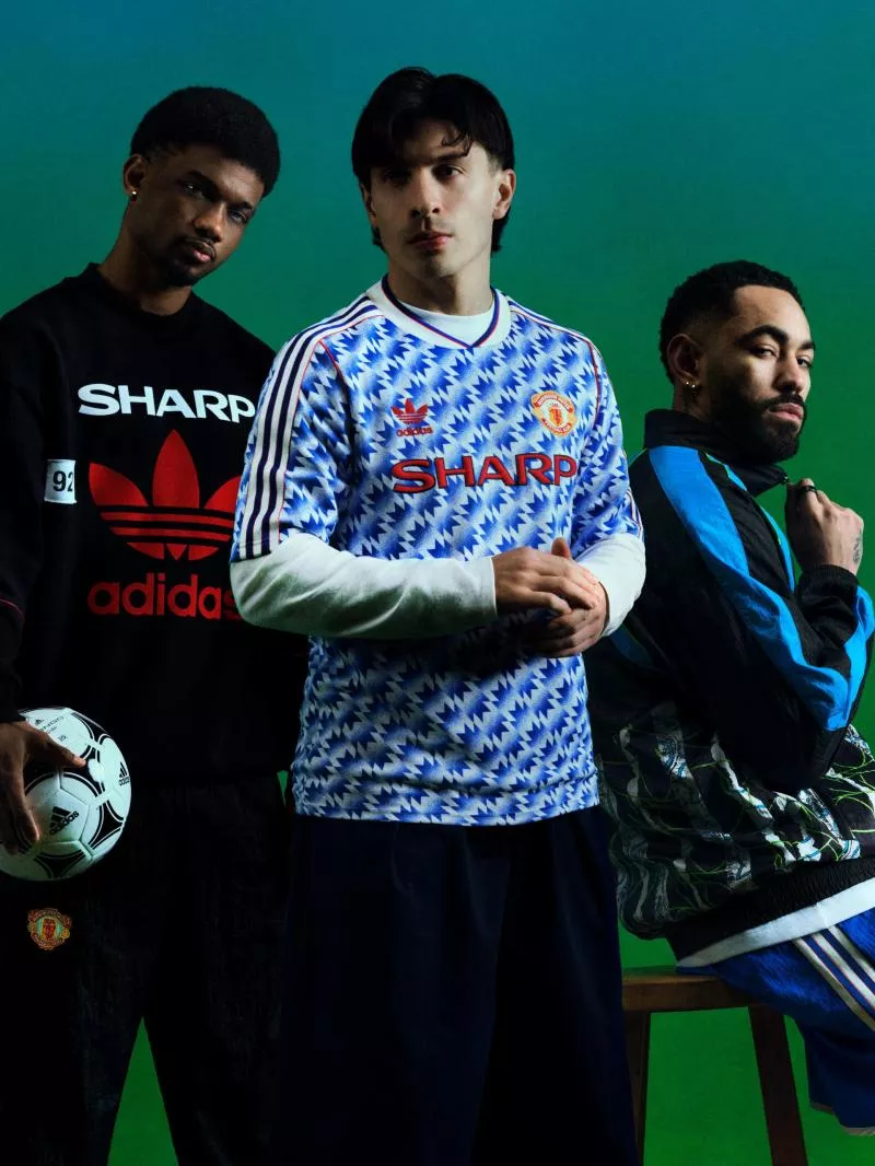 Manchester United dévoile une collection vintage en hommage aux années 90