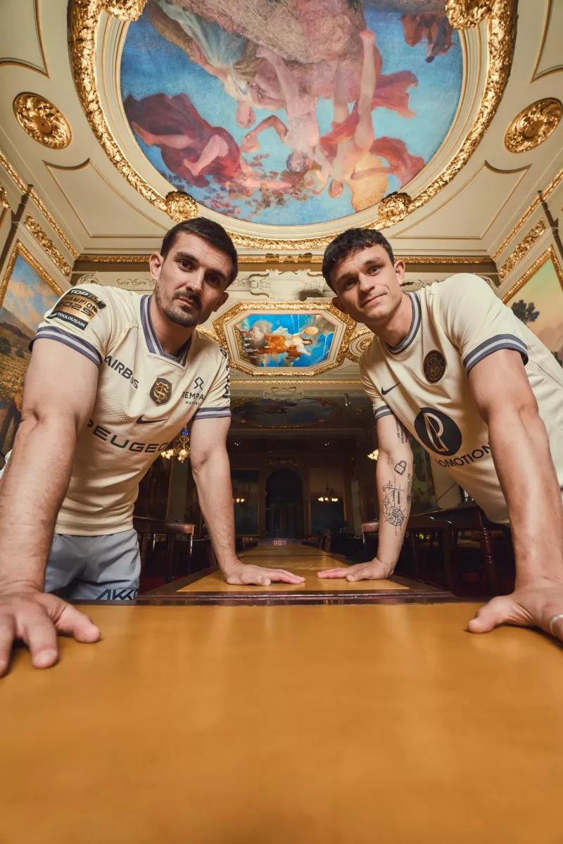 Le Toulouse FC et le Stade Toulousain s’unissent autour d’un maillot commun