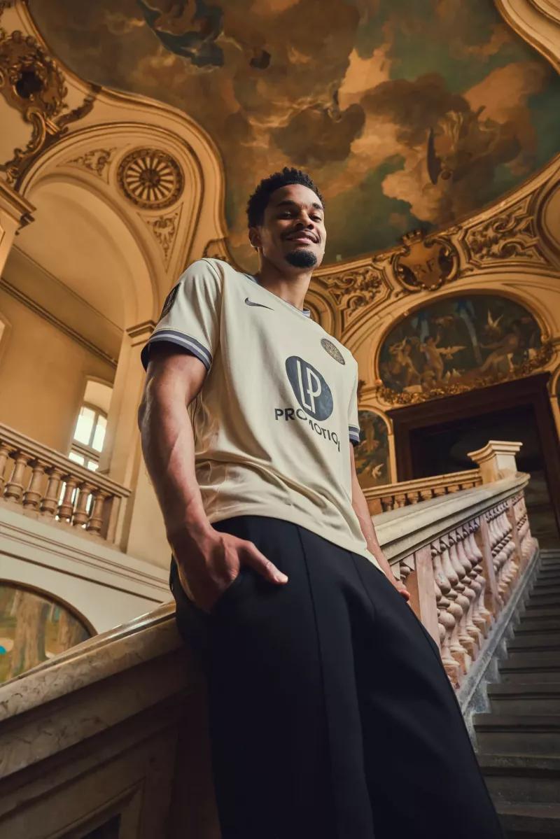 Le Toulouse FC et le Stade Toulousain s’unissent autour d’un maillot commun