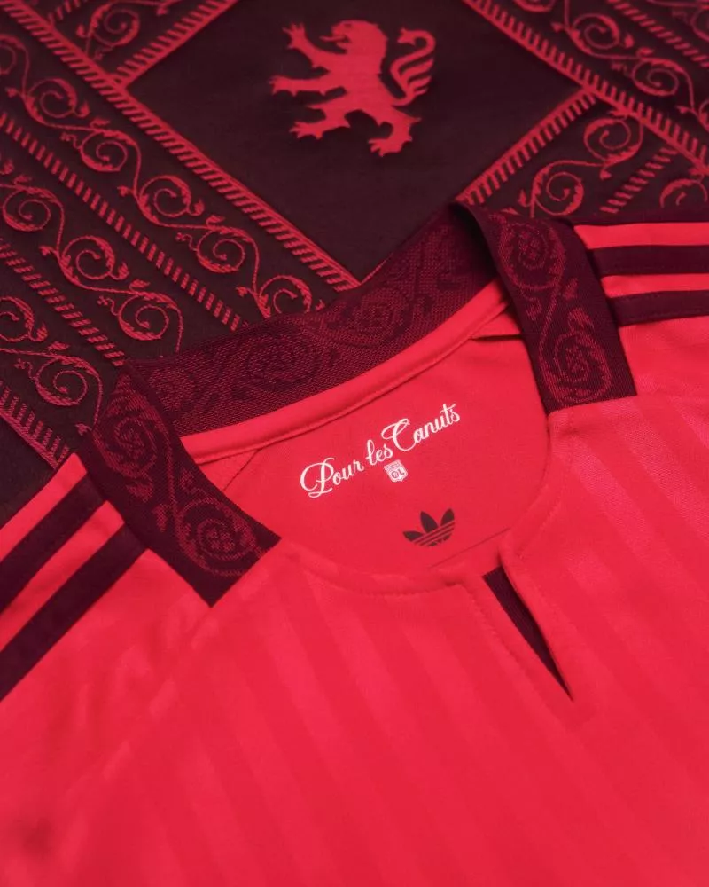 L’OL rend hommage aux canuts avec son nouveau maillot extérieur 2026-2027
