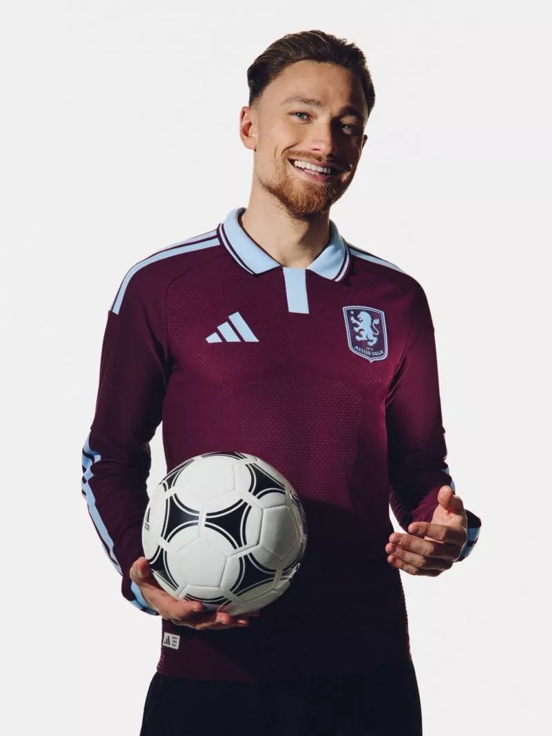 Aston Villa dévoile son nouveau maillot domicile pour la saison 2026-2027