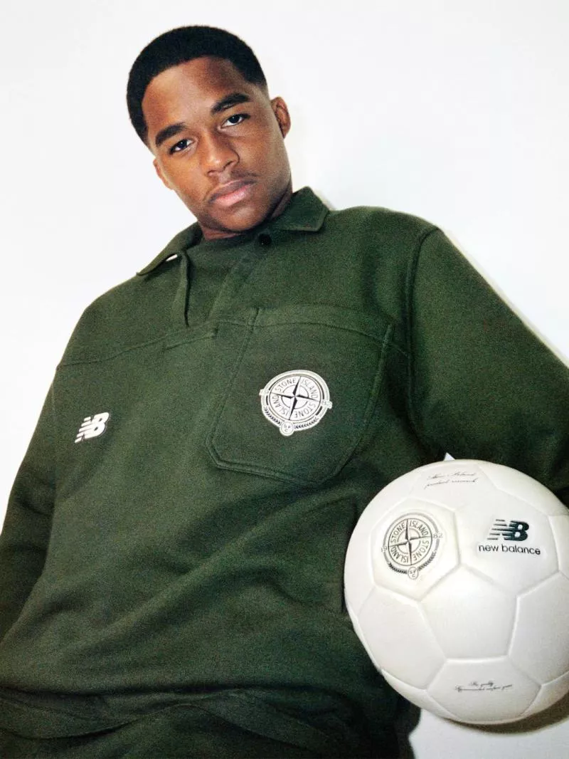 Stone Island et New Balance dévoilent une capsule en hommage à la culture foot
