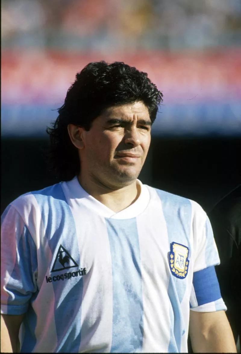 Le maillot mythique de Maradona en 86 remis aux enchères !
