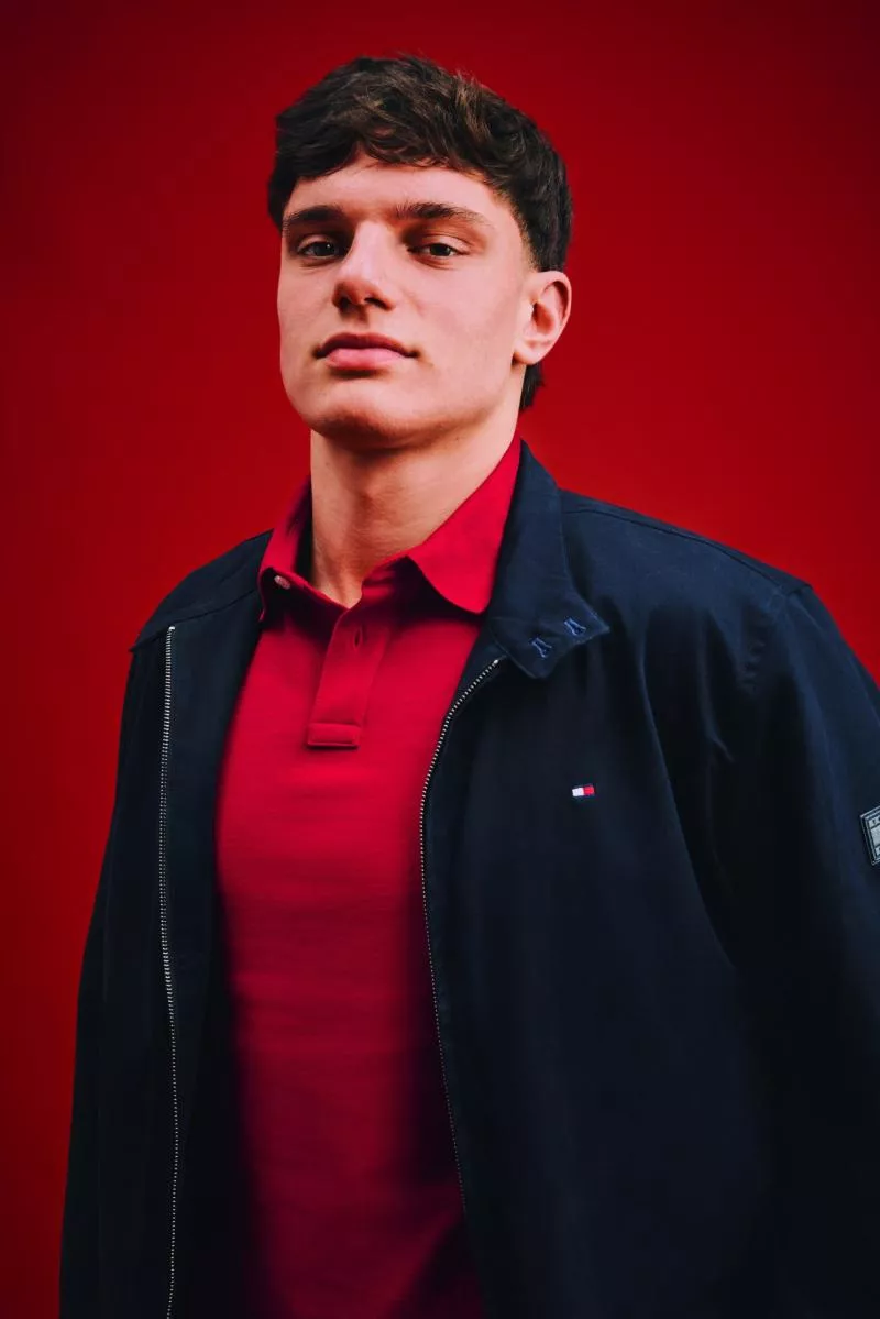 Liverpool présente la collection été 2026 de Tommy Hilfiger