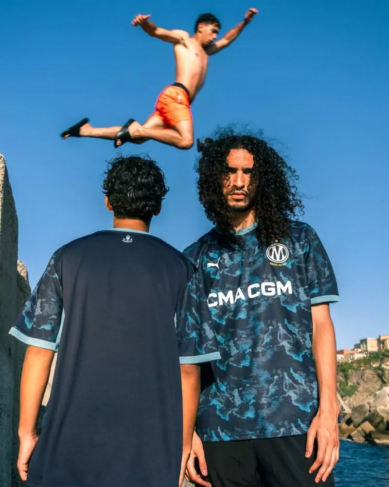 L'Olympique de Marseille dégaine son nouveau maillot extérieur pour la saison 2026-2027