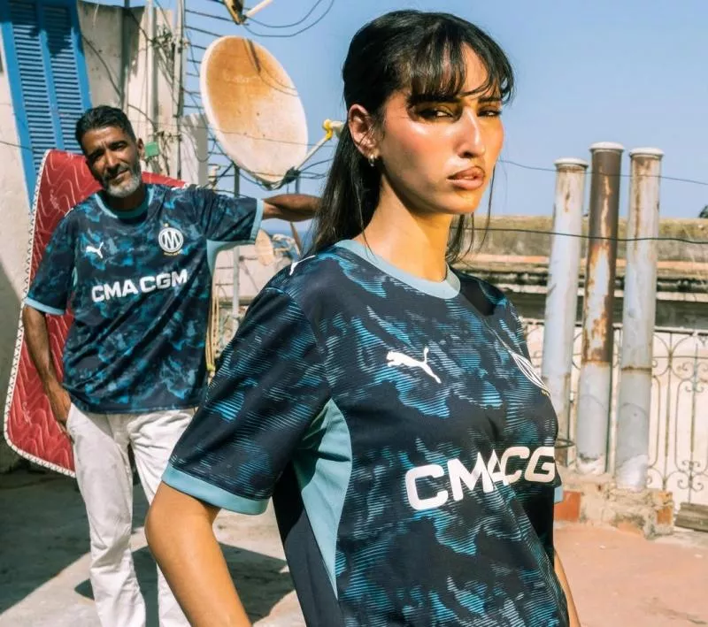 L'Olympique de Marseille dégaine son nouveau maillot extérieur pour la saison 2026-2027