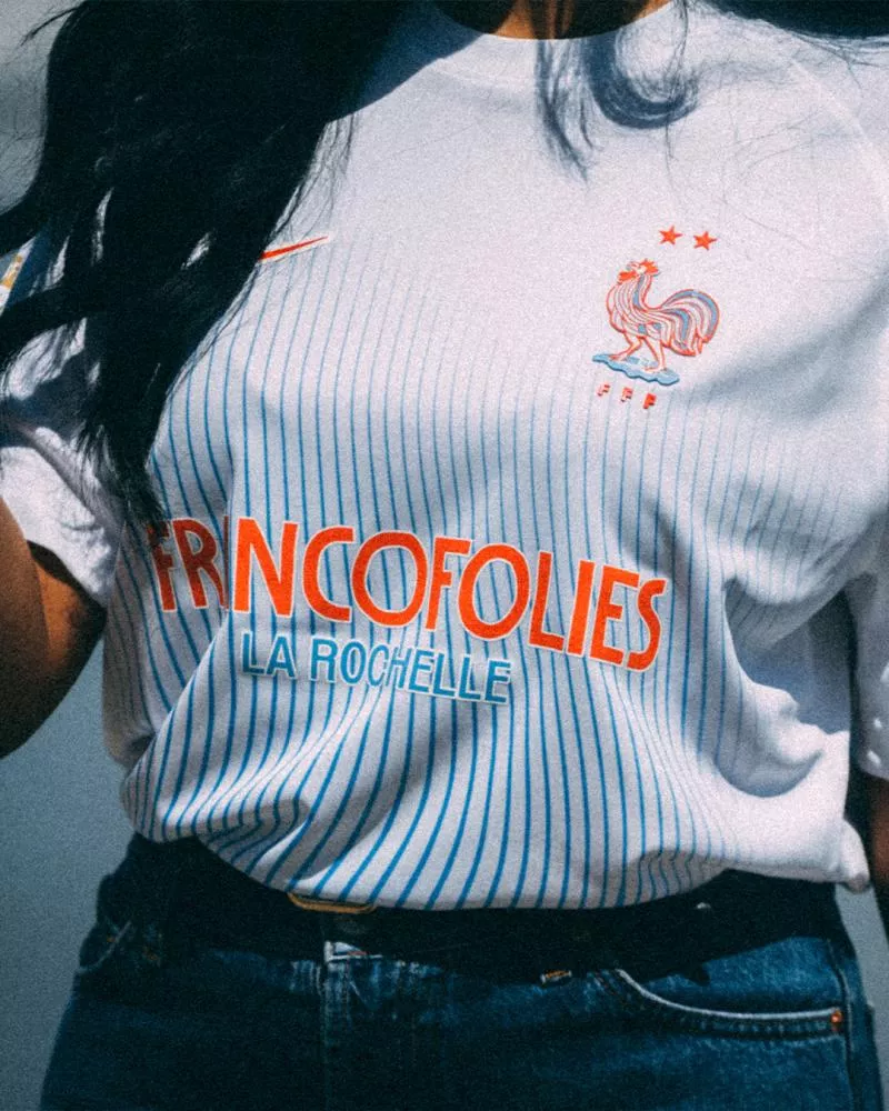 Les Francofolies sortent un maillot sublime avec la FFF