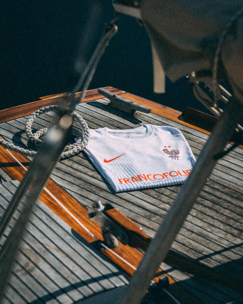 Les Francofolies sortent un maillot sublime avec la FFF