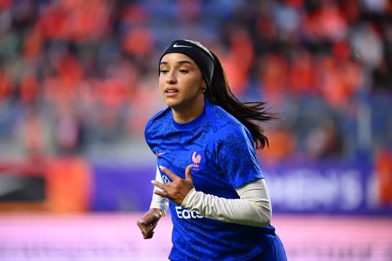 Sakina Karchaoui : « Le maillot de foot est devenu un accessoire de mode »