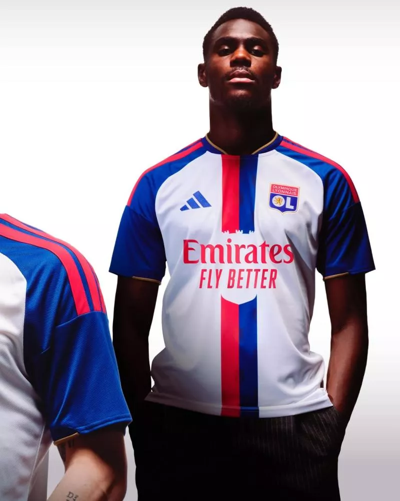 L'Olympique lyonnais dévoile son nouveau maillot domicile pour 2026-2027