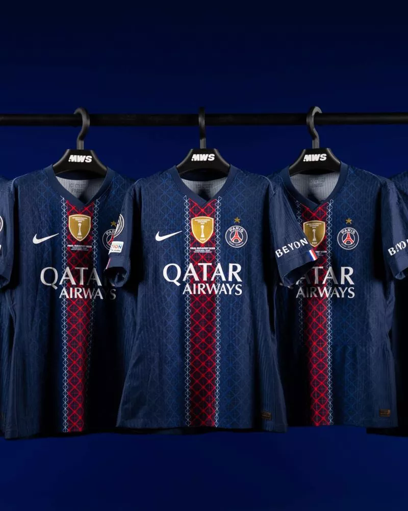 Les maillots de la finale de Ligue des champions du PSG vendus à des sommes records