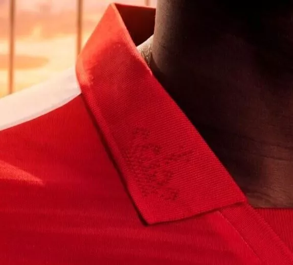 Le col polo revient sur le nouveau maillot domicile de l'AS Monaco