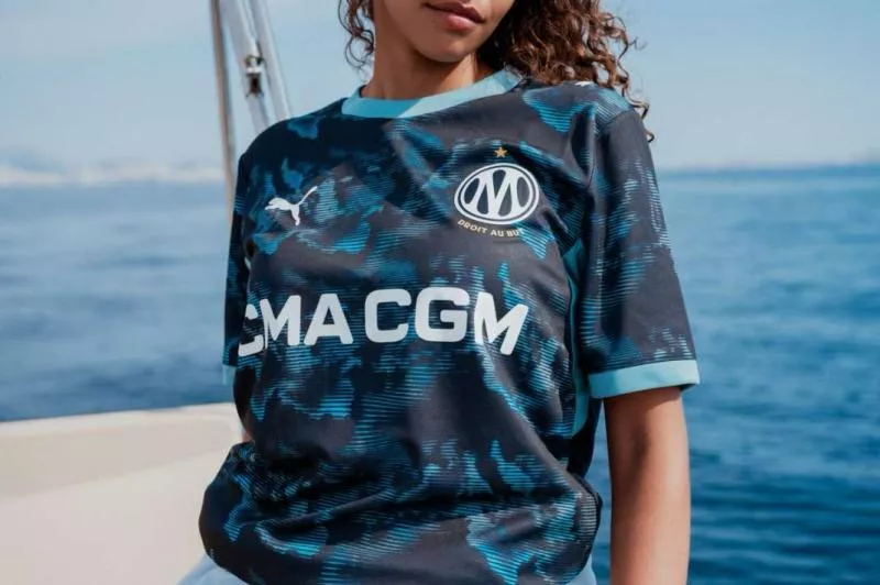 L'Olympique de Marseille dégaine son nouveau maillot extérieur pour la saison 2026-2027
