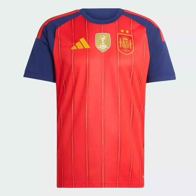 Le maillot champion du monde à deux étoiles de l'Espagne bientôt disponible ?