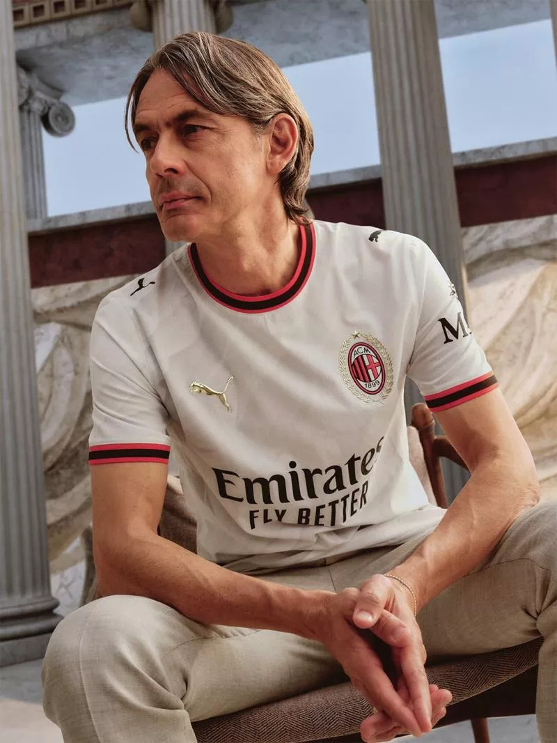 L'AC Milan rend hommage à sa Ligue des champions de 2007 avec son nouveau maillot extérieur