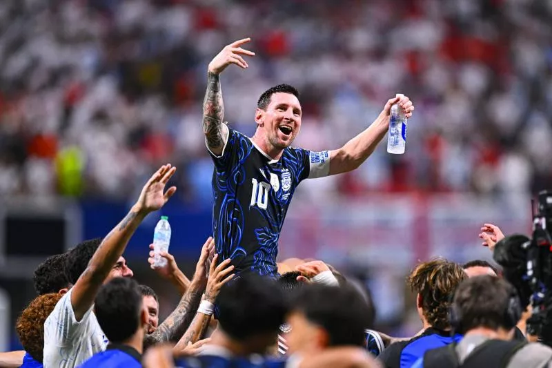 Le maillot bleu porte-bonheur de l&rsquo;Argentine face à l&rsquo;Angleterre