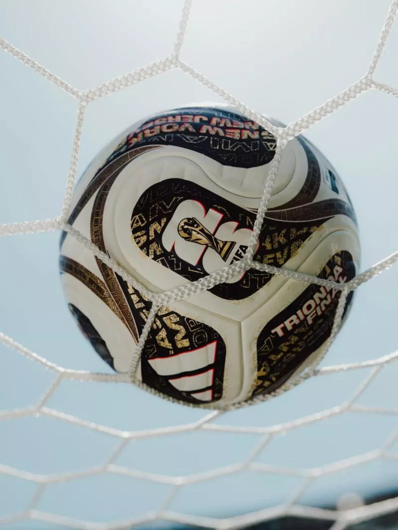 Adidas dévoile le ballon de la finale de Coupe du monde 2026