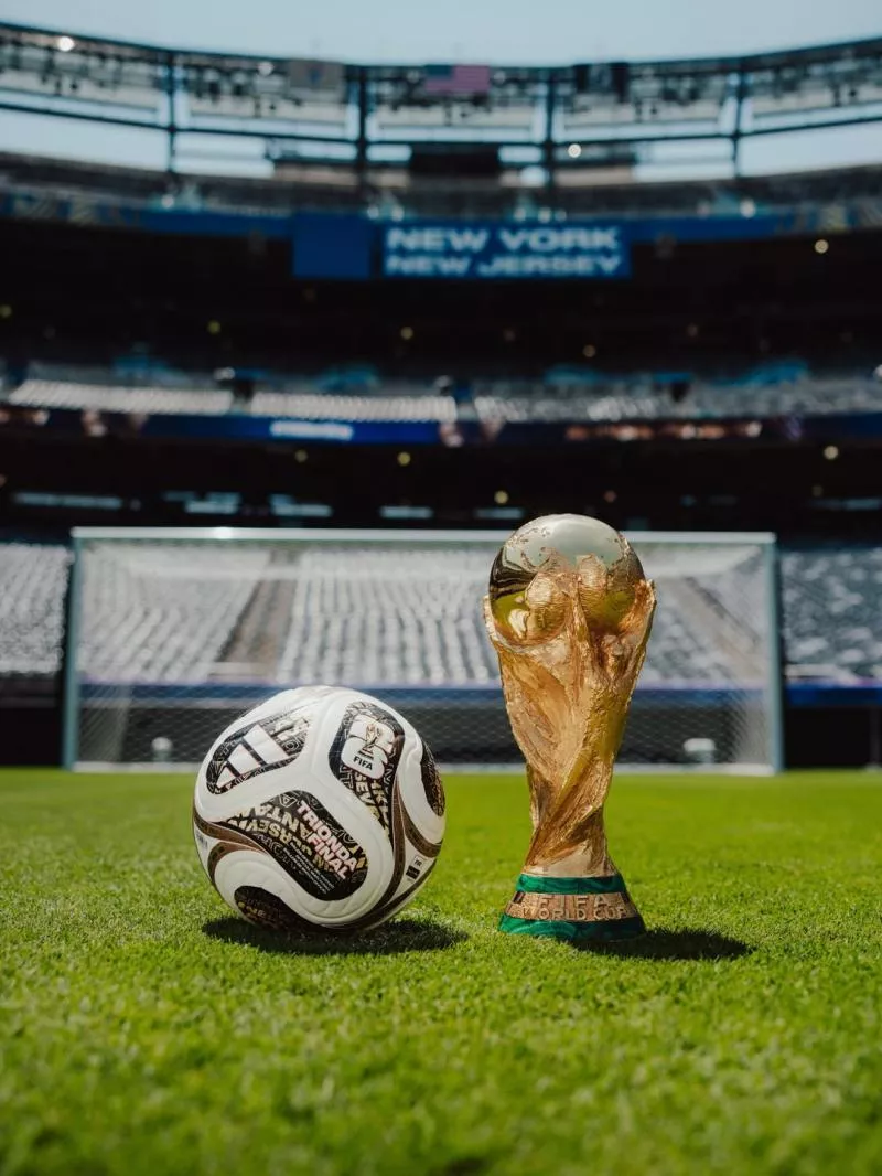 Adidas dévoile le ballon de la finale de Coupe du monde 2026