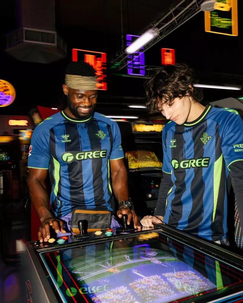 Maillots 2026-2027 : les sorties de la semaine (du 27 au 31 juillet)